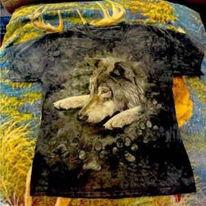 The Mountain Gray Wolf Short Sleeve Tee